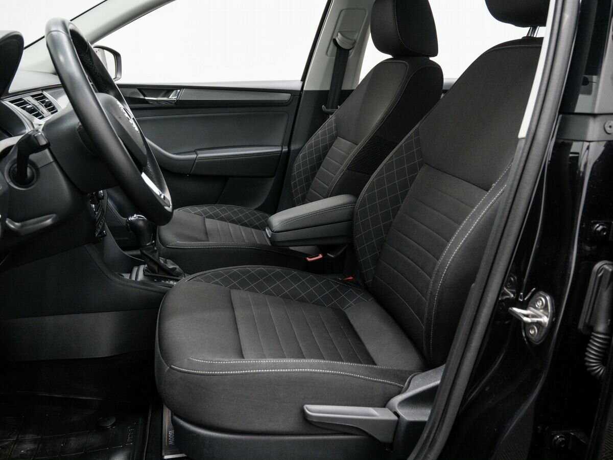 Skoda Rapid 2018 года с пробегом. Фото: #12