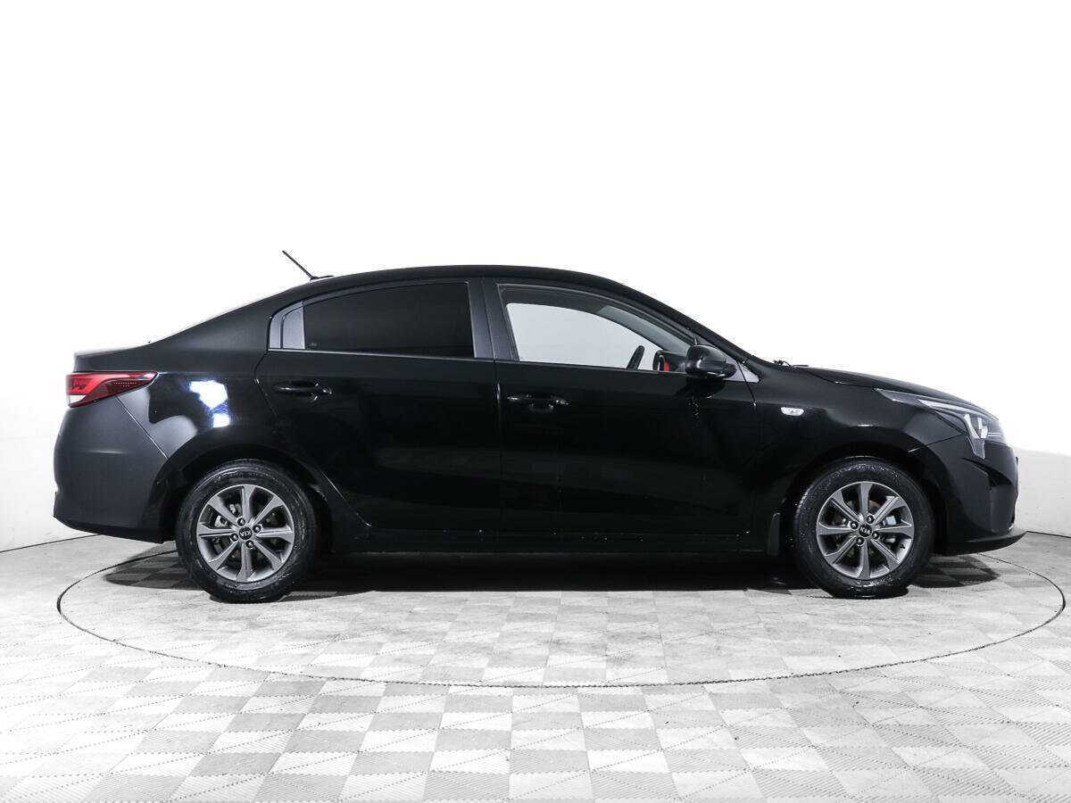 Kia Rio 2021 года с пробегом. Фото: #2