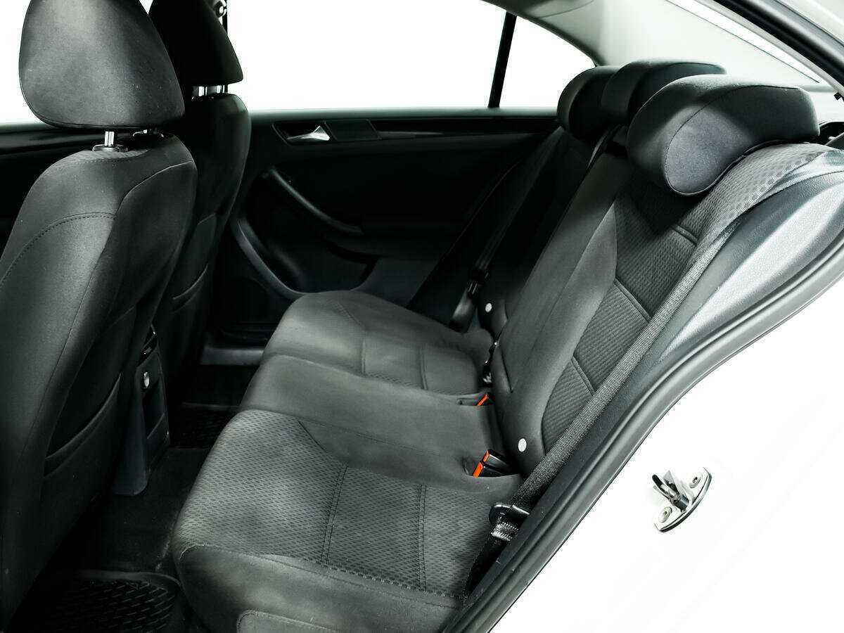 Volkswagen Jetta 2012 года с пробегом. Фото: #11