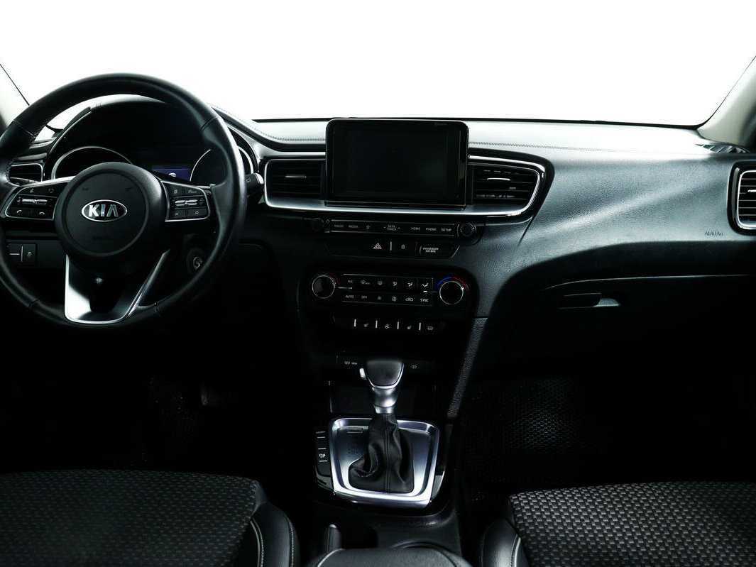 Kia Ceed 2018 года с пробегом. Фото: #10