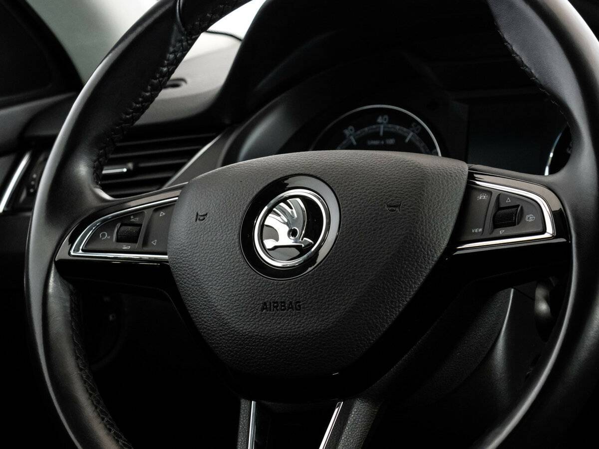 Skoda Octavia 2018 года с пробегом. Фото: #12