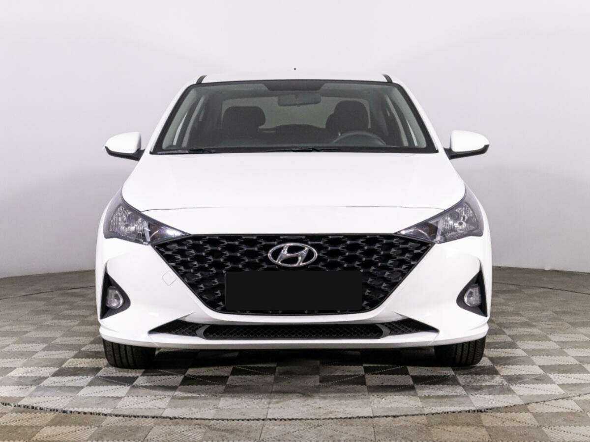 Hyundai Solaris 2021 года с пробегом. Фото: #1