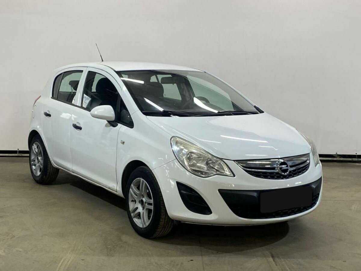 Opel Corsa 2012 года с пробегом. Фото: #2