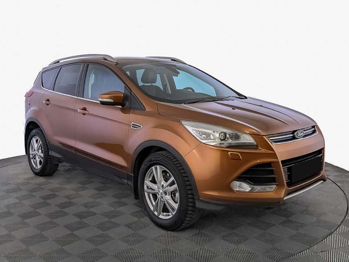 Ford Kuga 2014 года с пробегом. Фото: #2