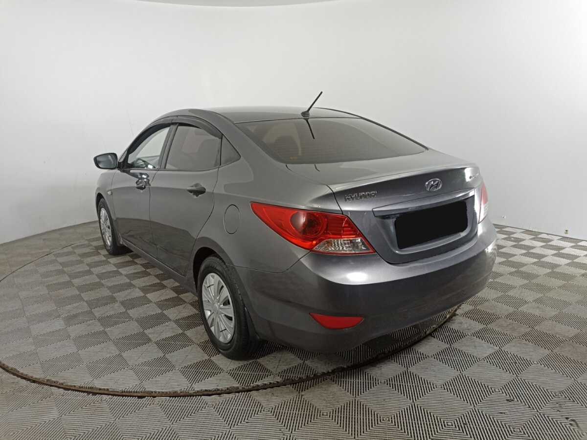 Hyundai Solaris 2013 года с пробегом. Фото: #4