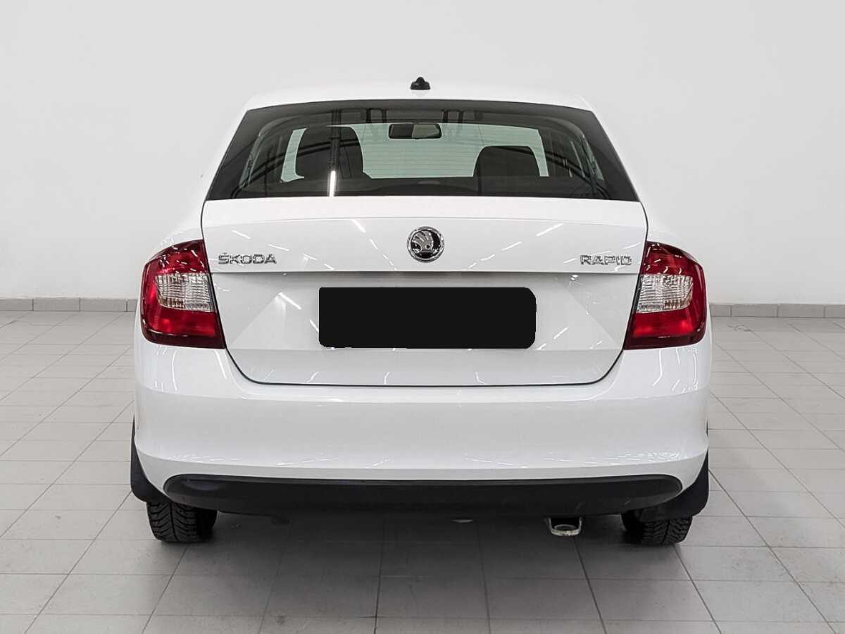 Skoda Rapid 2017 года с пробегом. Фото: #5