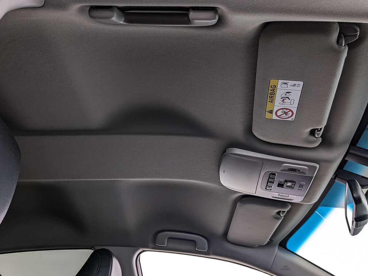 Toyota Camry 2020 года с пробегом. Фото: #22