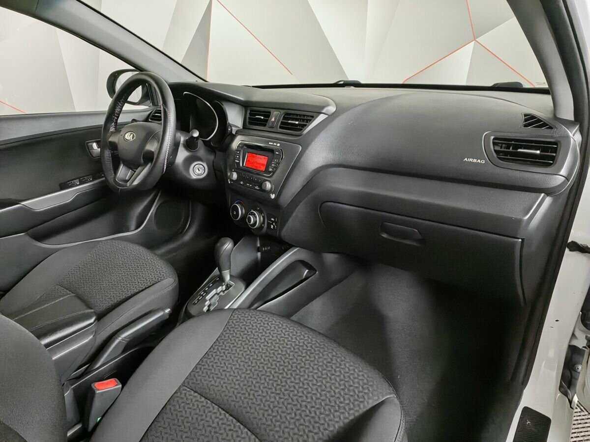 Kia Rio 2013 года с пробегом. Фото: #8