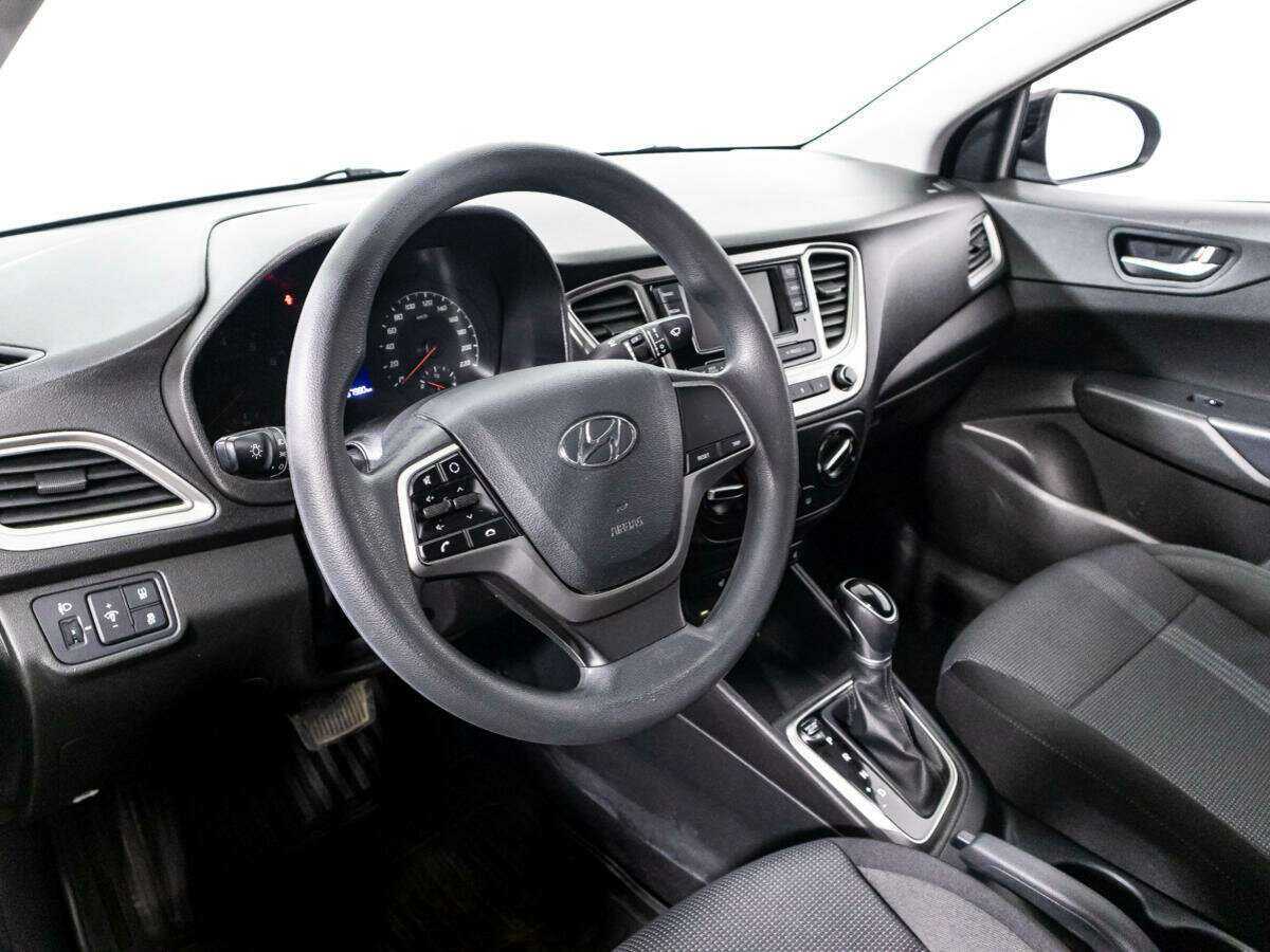 Hyundai Solaris 2021 года с пробегом. Фото: #10