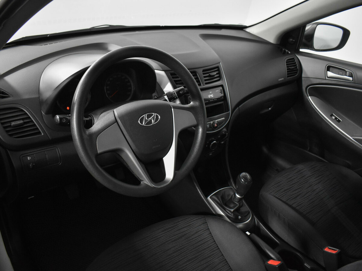 Hyundai Solaris 2016 года с пробегом. Фото: #6