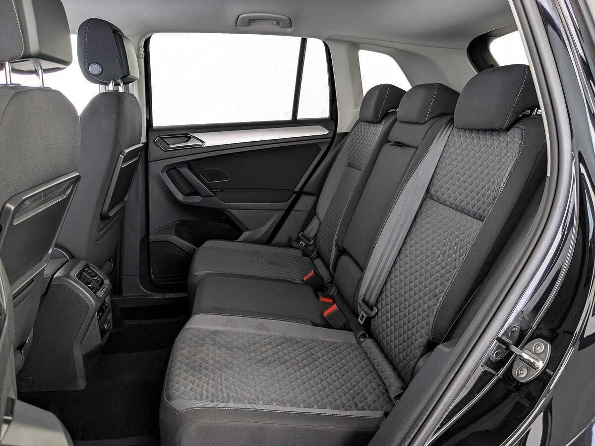 Volkswagen Tiguan 2018 года с пробегом. Фото: #15