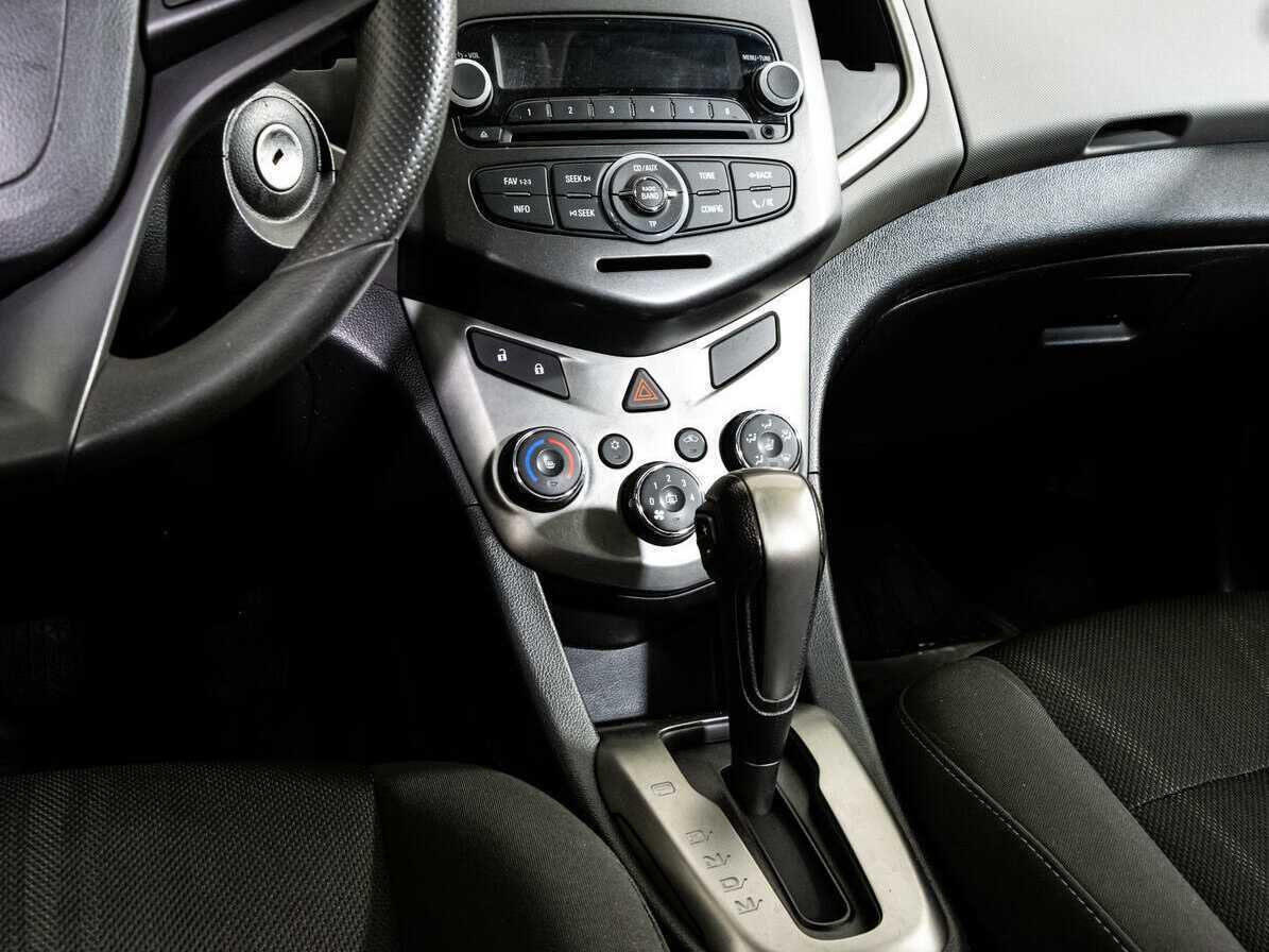 Chevrolet Aveo 2015 года с пробегом. Фото: #11