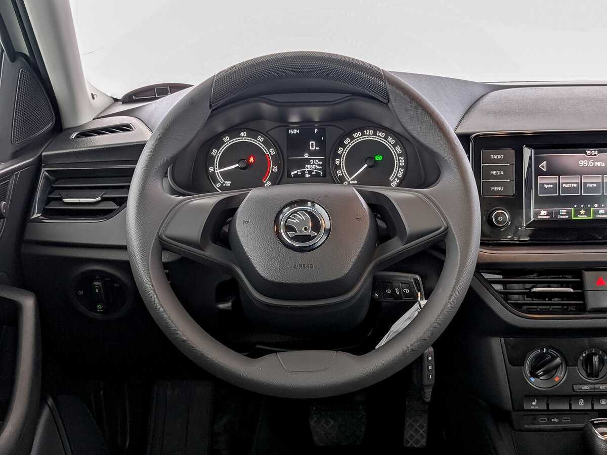 Skoda Rapid 2021 года с пробегом. Фото: #16