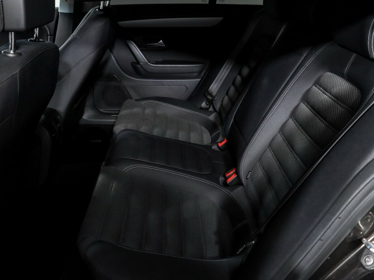 Volkswagen Passat CC 2013 года с пробегом. Фото: #7