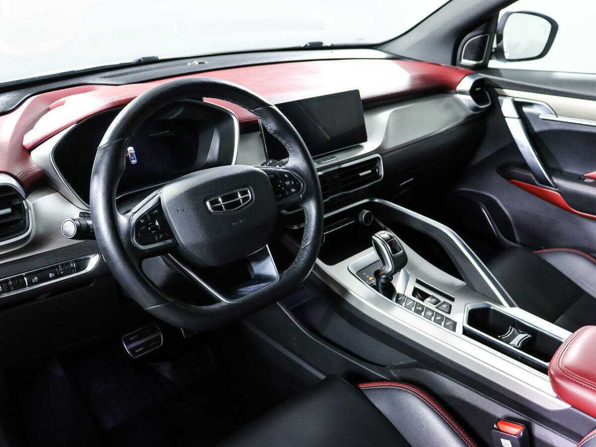 Geely Coolray 2021 года с пробегом. Фото: #11