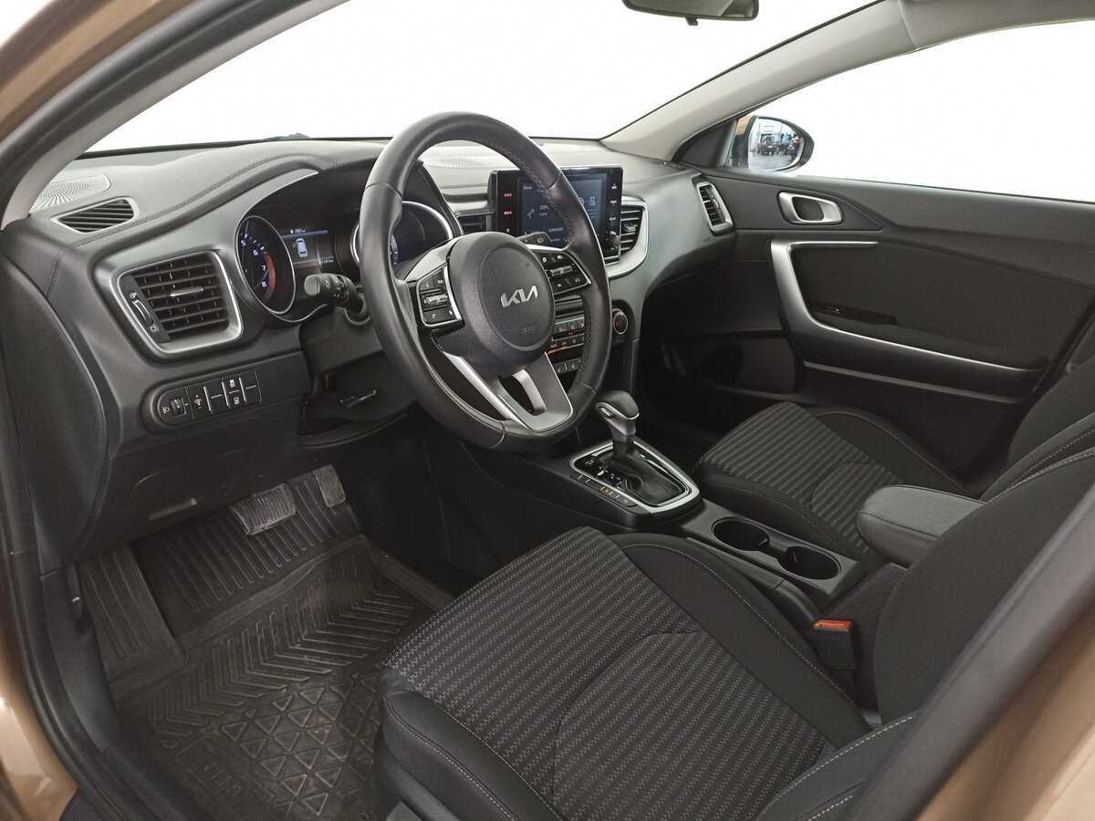 Kia Ceed 2022 года с пробегом. Фото: #15