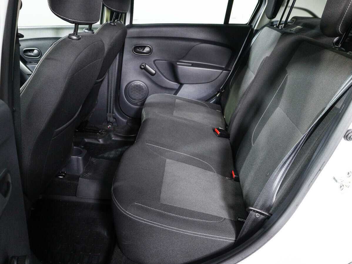 Renault Logan 2022 года с пробегом. Фото: #7