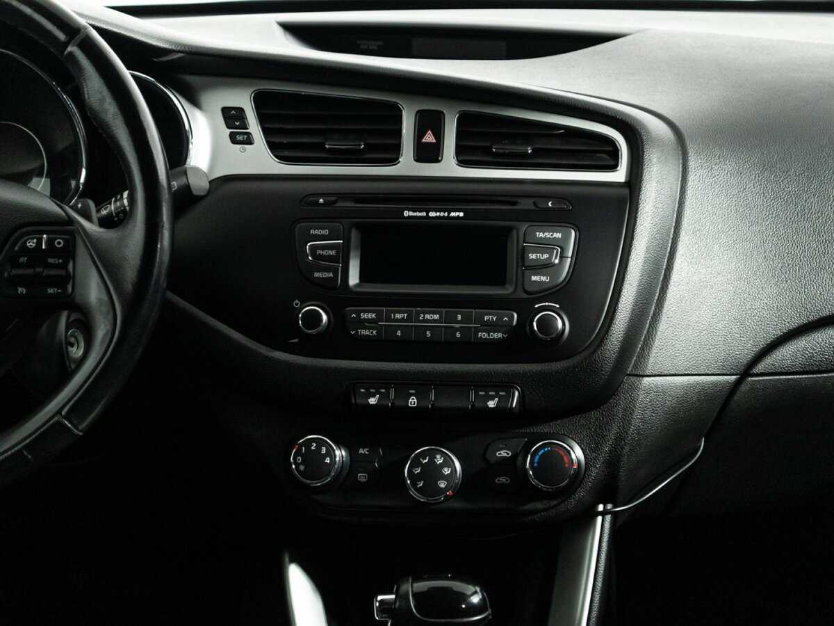 Kia Ceed 2013 года с пробегом. Фото: #13