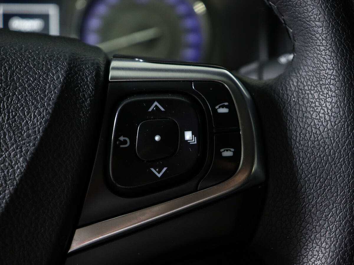 Toyota Camry 2016 года с пробегом. Фото: #19