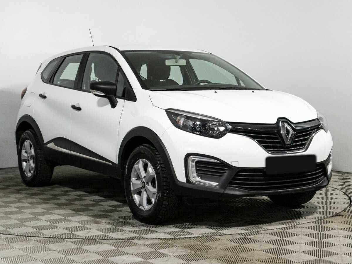 Renault Kaptur 2018 года с пробегом. Фото: #2
