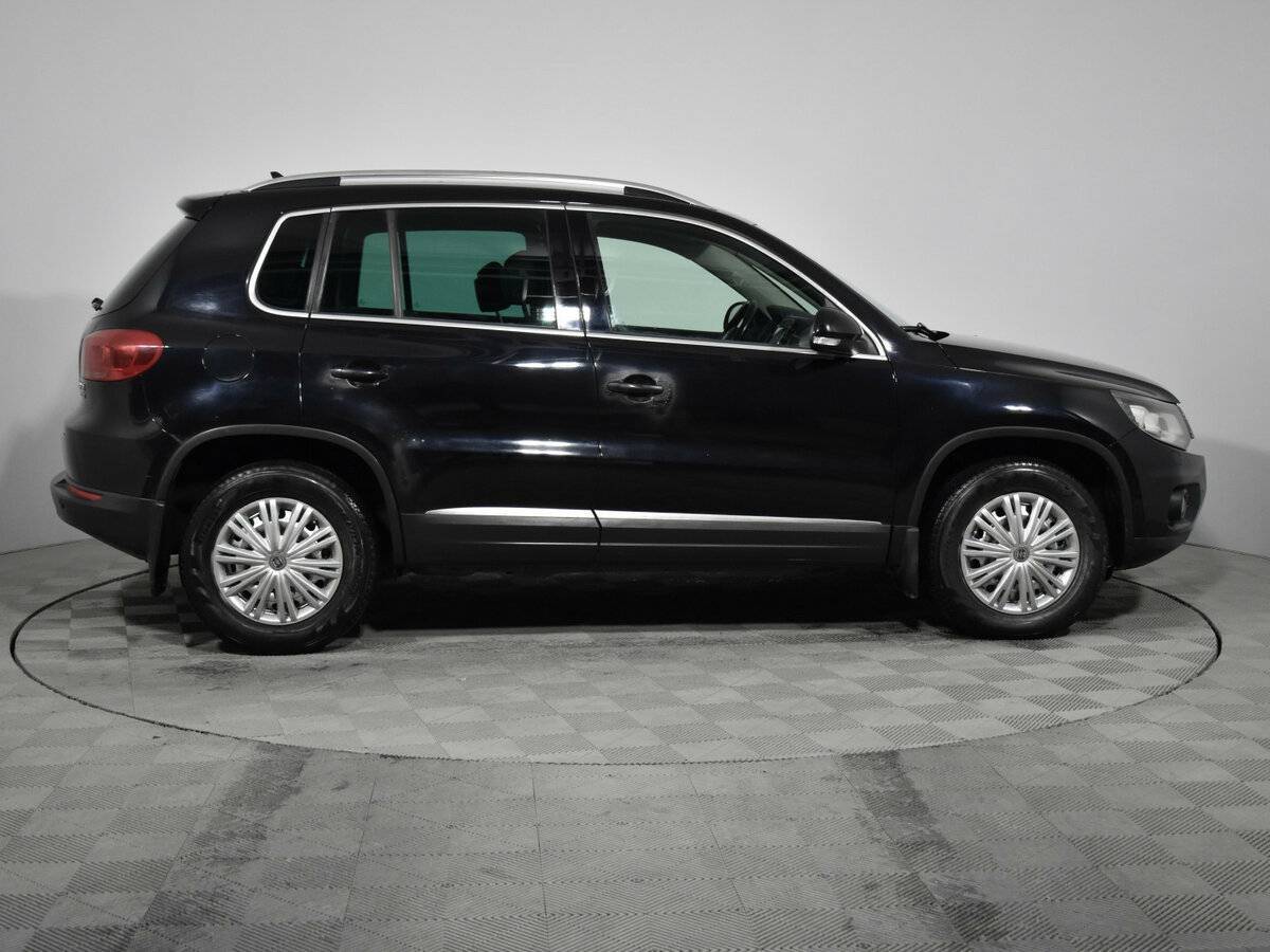 Volkswagen Tiguan 2012 года с пробегом. Фото: #4