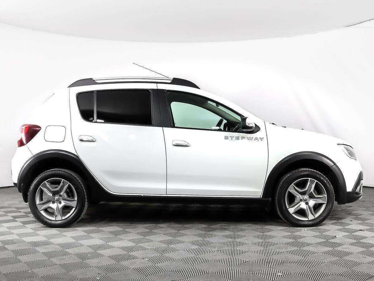 Renault Sandero 2020 года с пробегом. Фото: #3