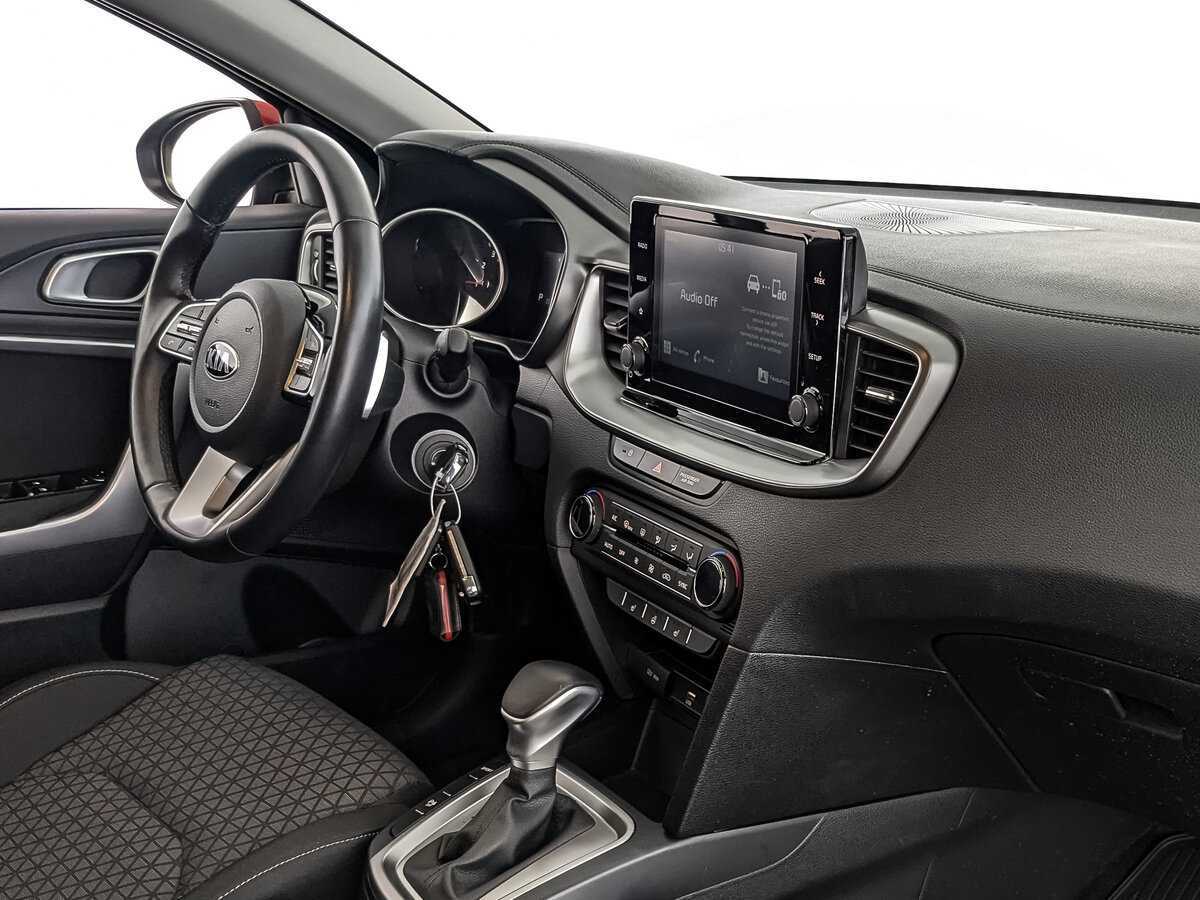 Kia Ceed 2021 года с пробегом. Фото: #8
