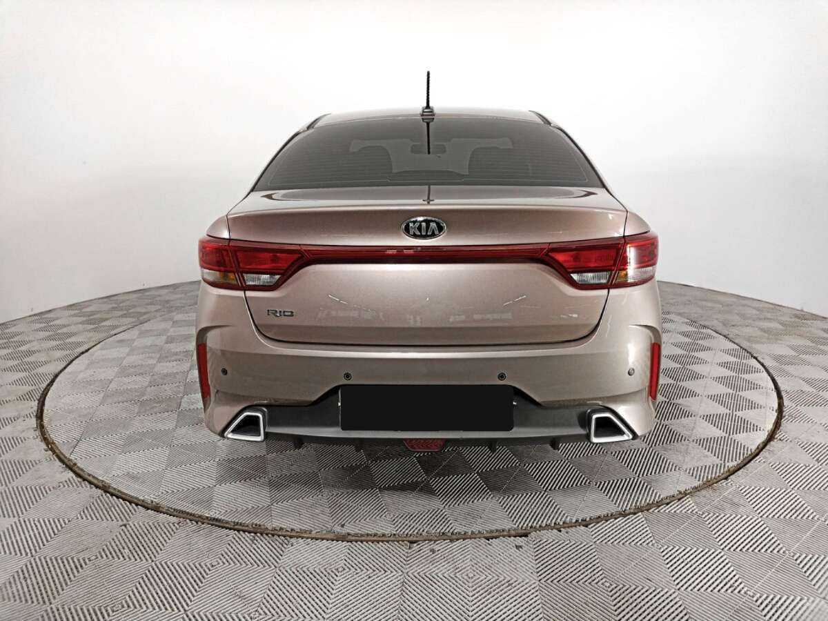 Kia Rio 2021 года с пробегом. Фото: #5