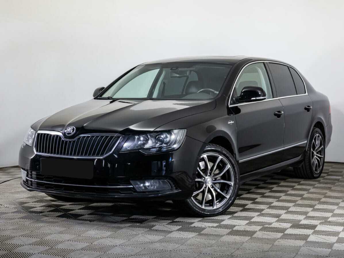 Skoda Superb 2014 года с пробегом. Посмотреть фото