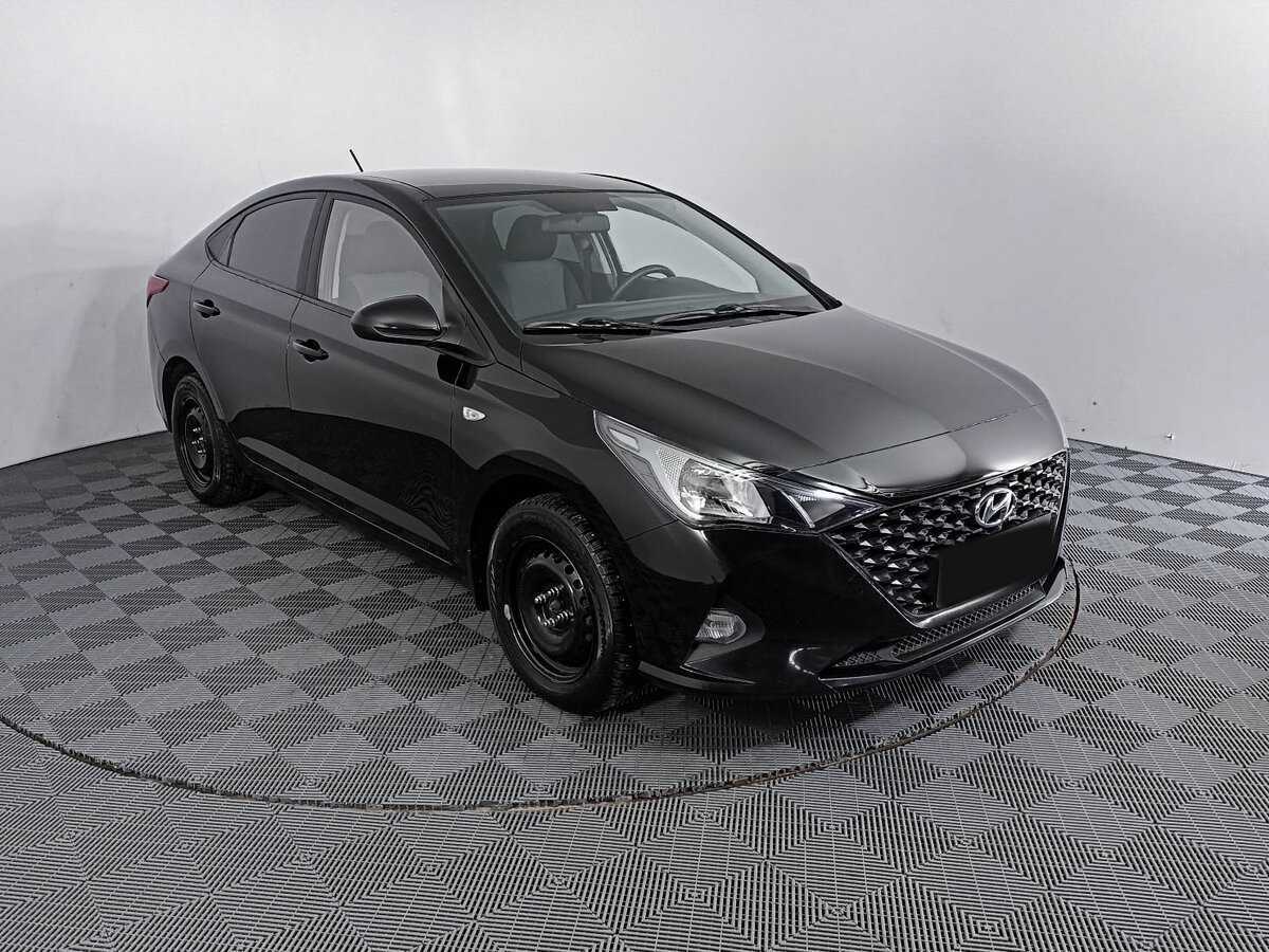 Hyundai Solaris 2021 года с пробегом. Фото: #2