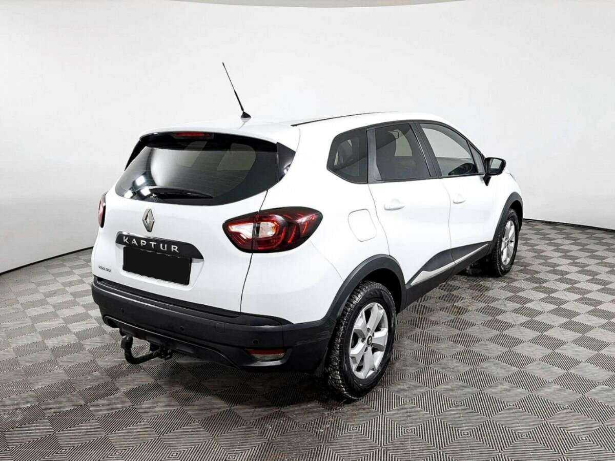 Renault Kaptur 2018 года с пробегом. Фото: #4