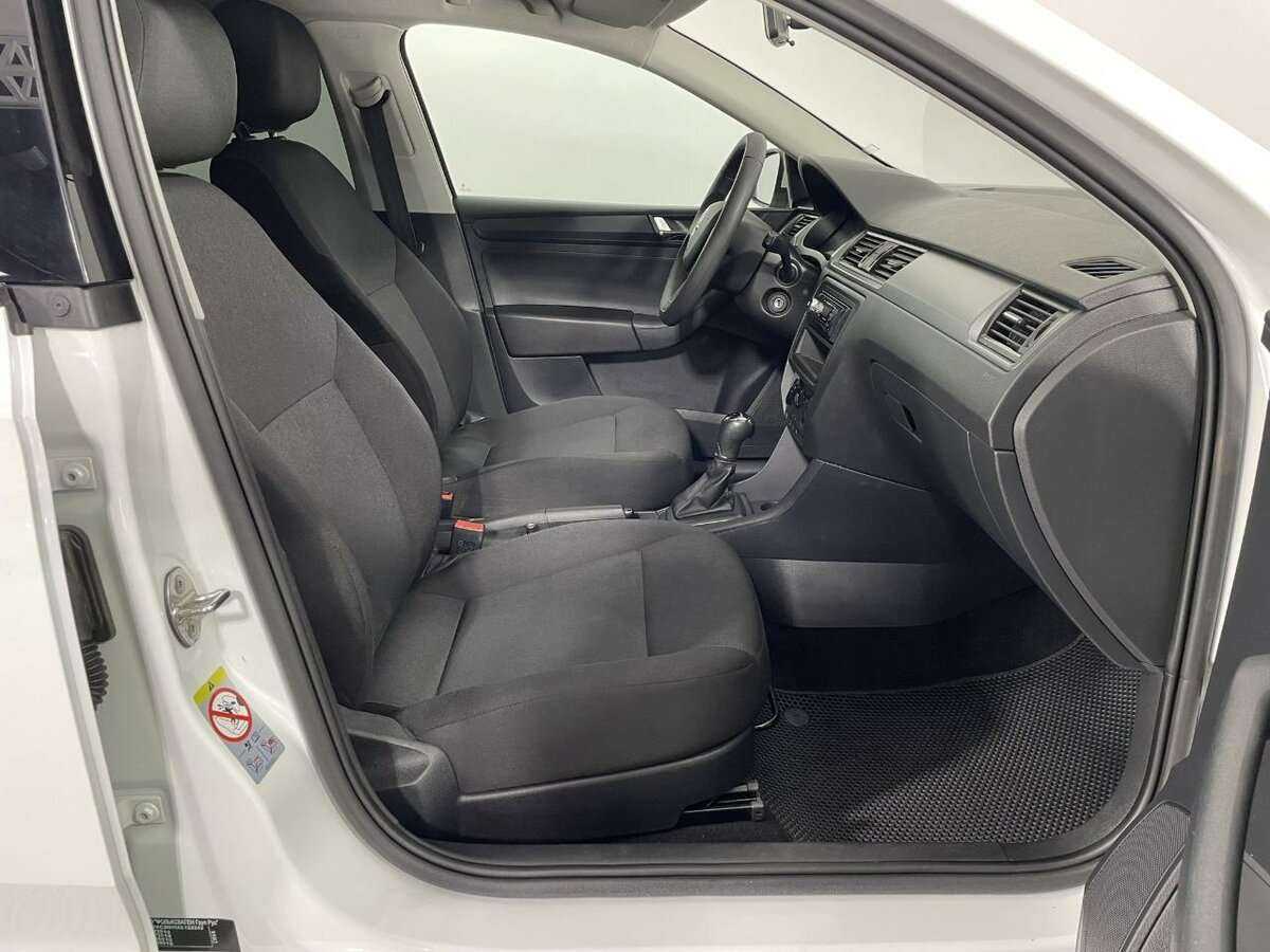 Skoda Rapid 2019 года с пробегом. Фото: #13