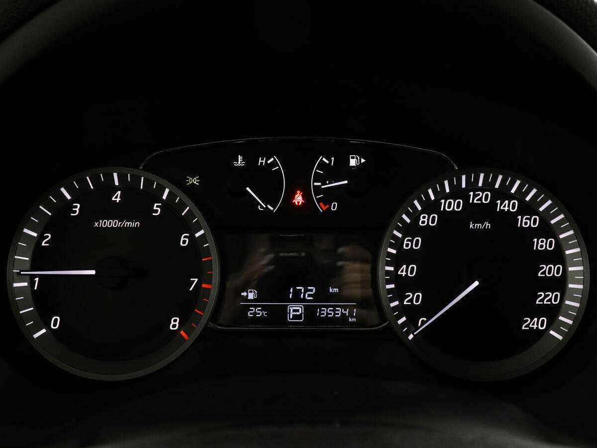 Nissan Sentra 2014 года с пробегом. Фото: #10