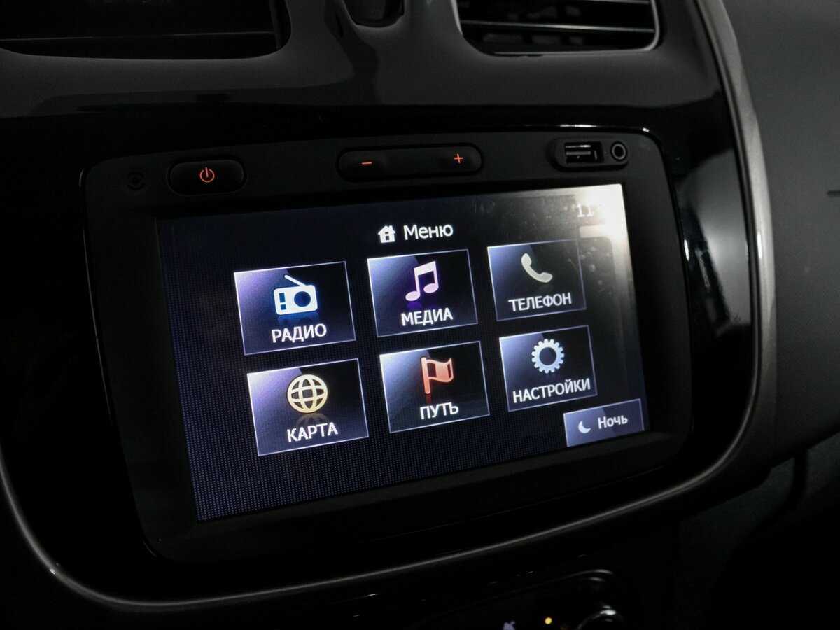 Renault Sandero 2015 года с пробегом. Фото: #14