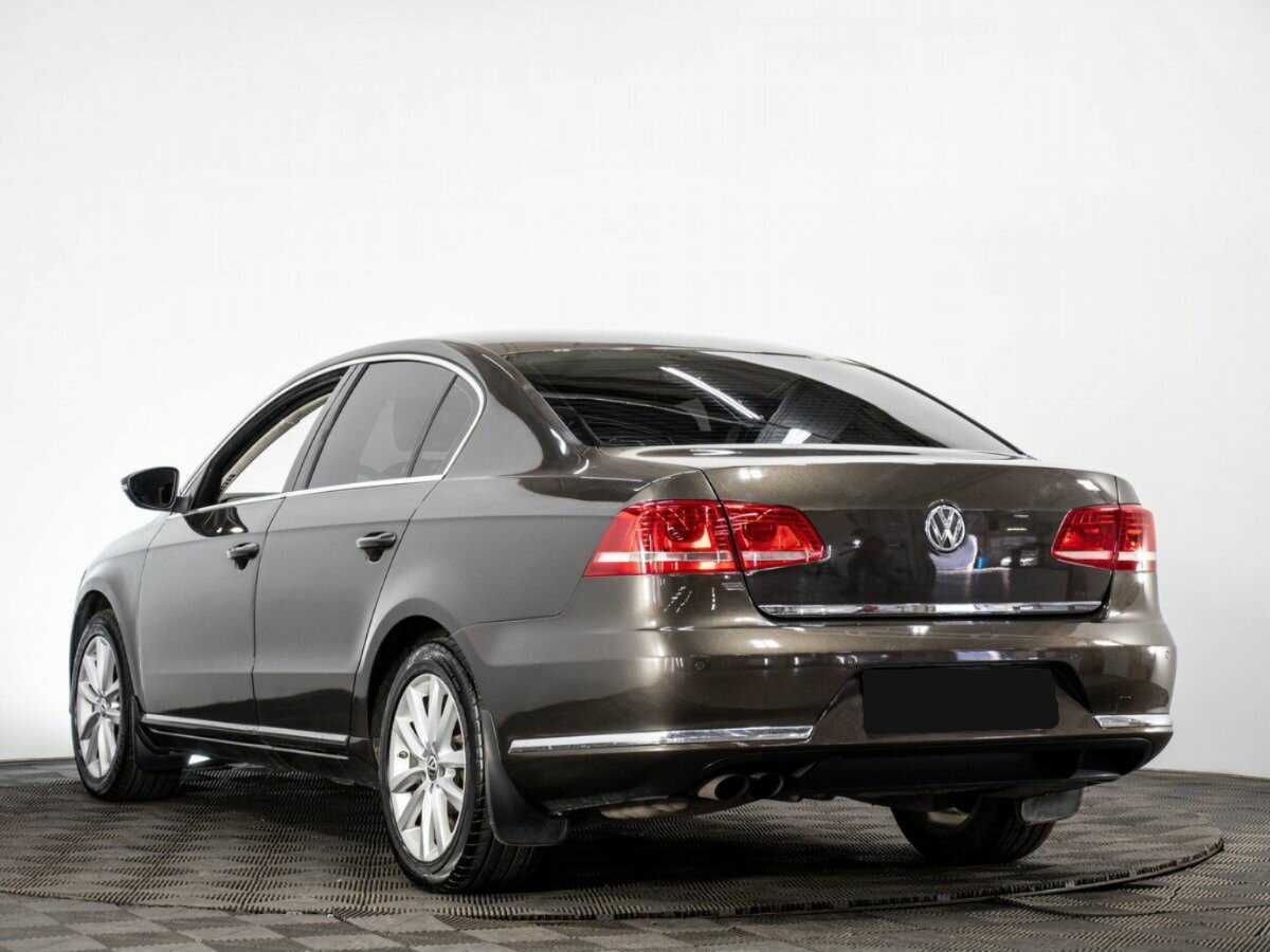 Volkswagen Passat 2012 года с пробегом. Фото: #5