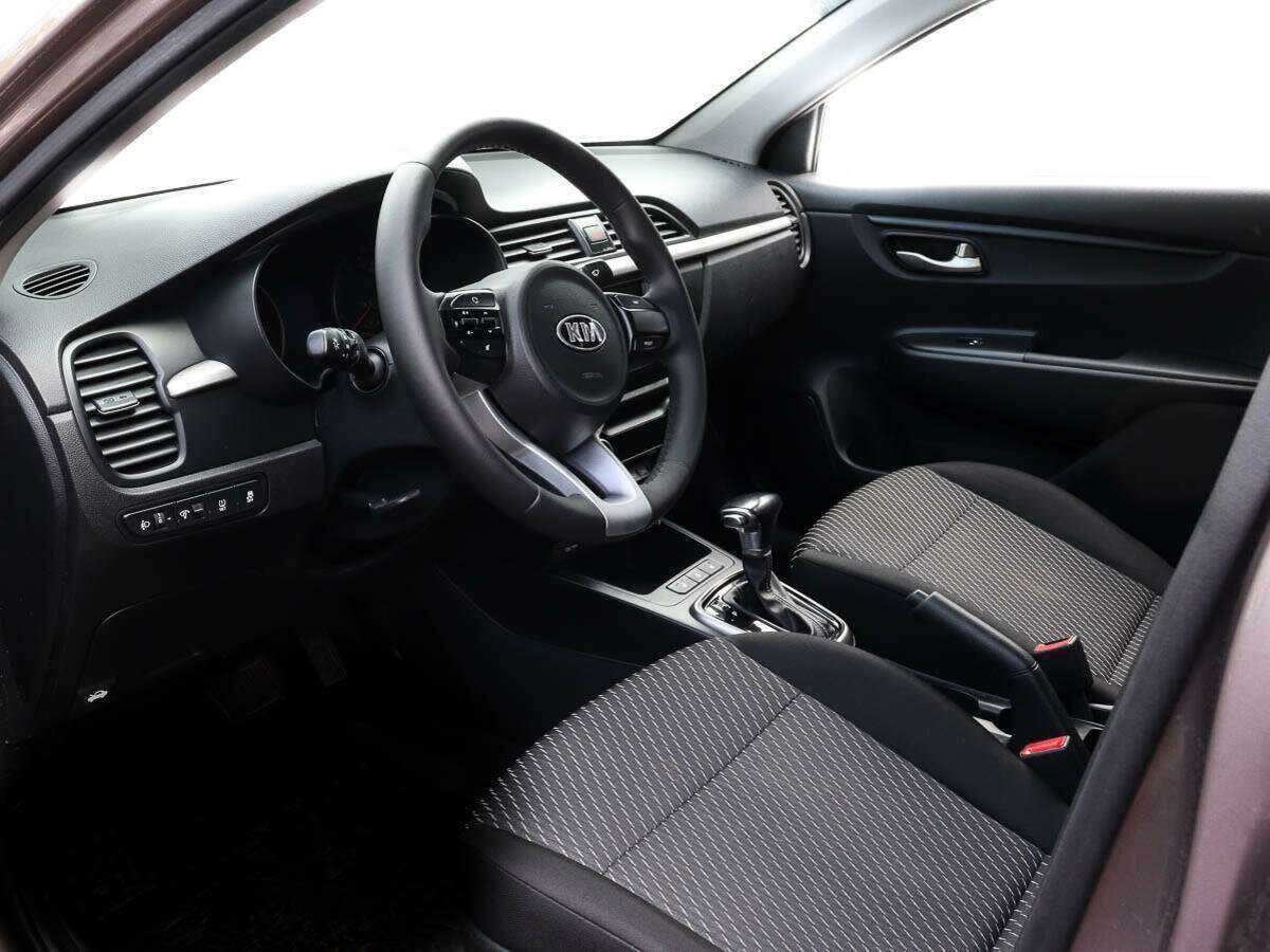 Kia Rio 2018 года с пробегом. Фото: #7