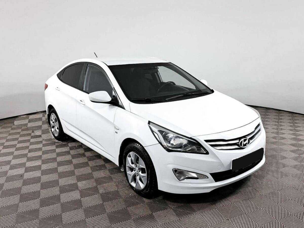 Hyundai Solaris 2015 года с пробегом. Фото: #2