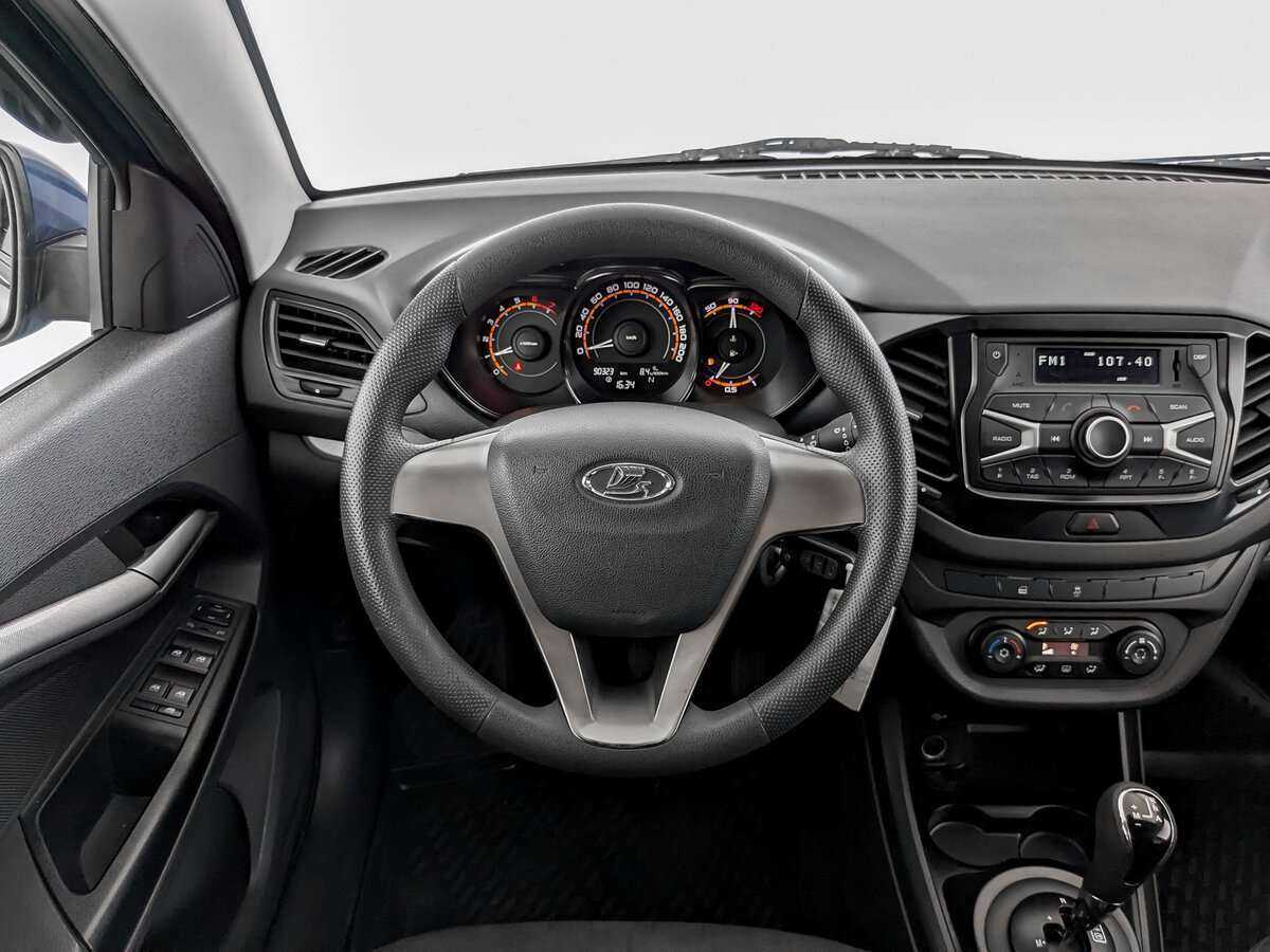 Lada (ВАЗ) Vesta 2017 года с пробегом. Фото: #16