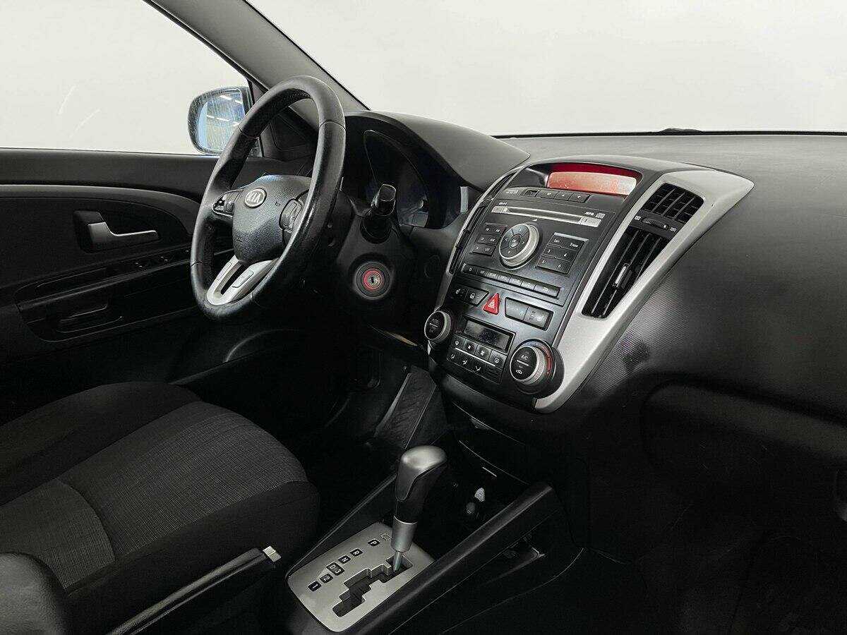 Kia Ceed 2012 года с пробегом. Фото: #8