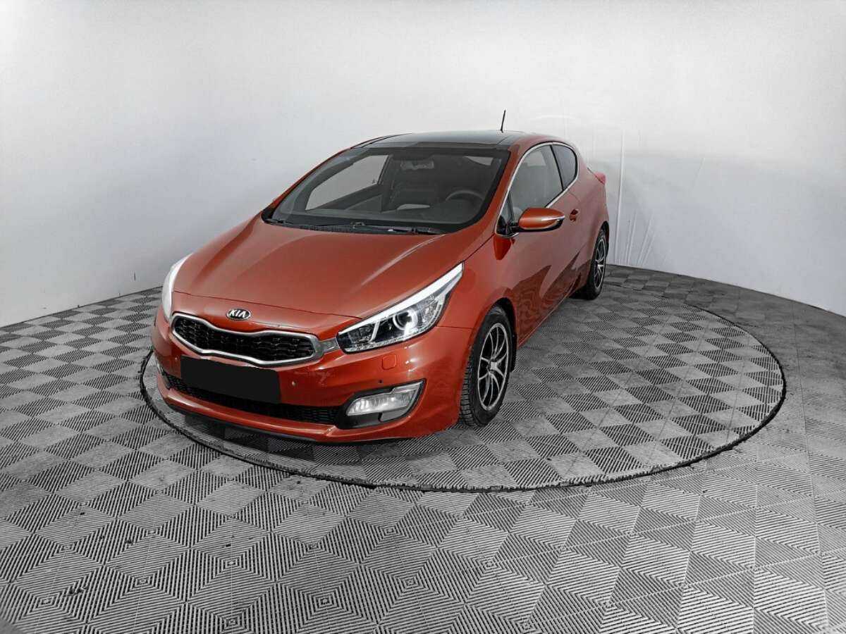Kia Ceed 2013 года с пробегом. Посмотреть фото