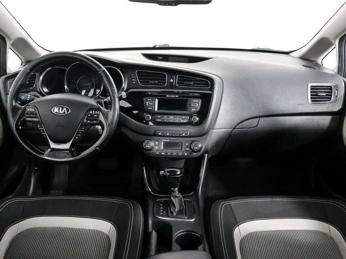 Kia Ceed 2013 года с пробегом. Фото: #10