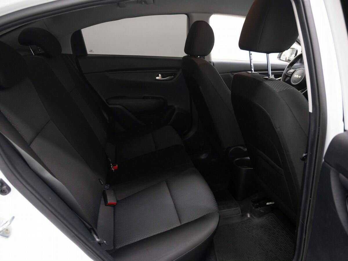 Kia Rio 2022 года с пробегом. Фото: #15