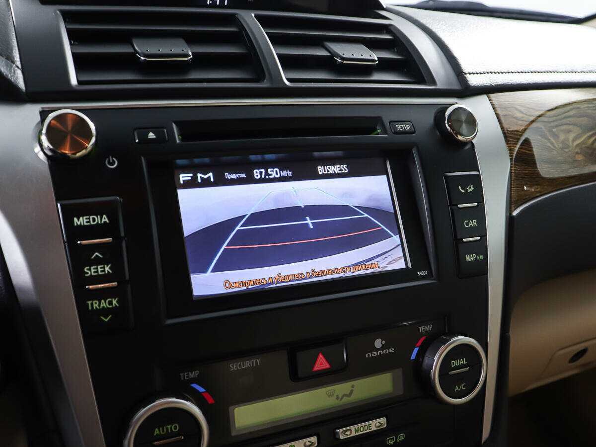 Toyota Camry 2014 года с пробегом. Фото: #19