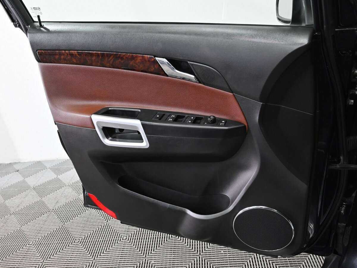 Opel Antara 2012 года с пробегом. Фото: #6