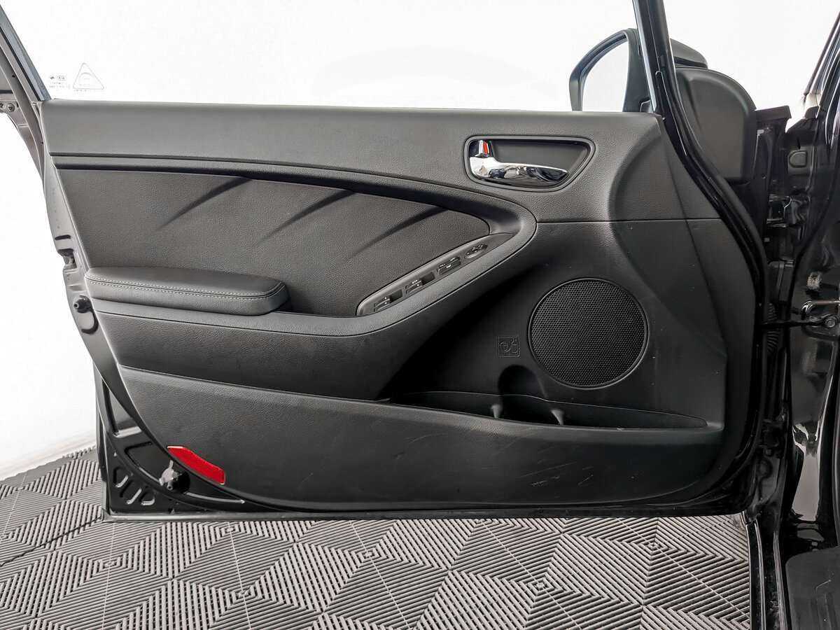 Kia Cerato 2019 года с пробегом. Фото: #14