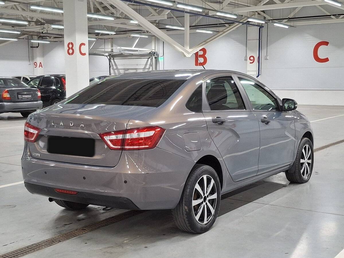 Lada (ВАЗ) Vesta 2019 года с пробегом. Фото: #4