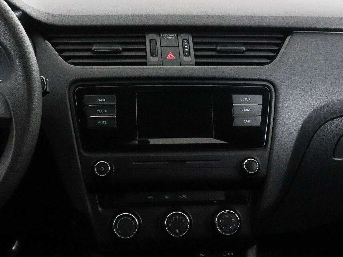 Skoda Octavia 2015 года с пробегом. Фото: #10