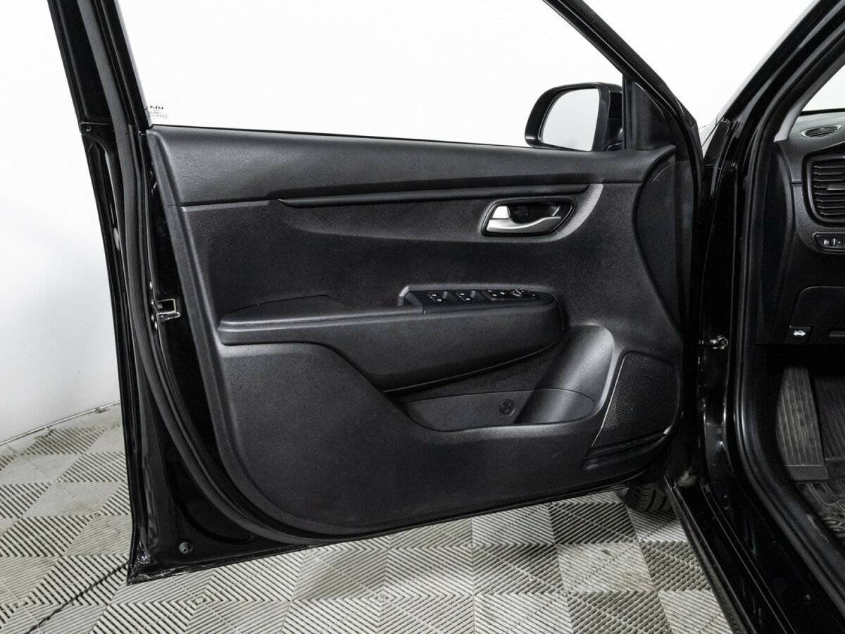 Kia Rio 2022 года с пробегом. Фото: #25