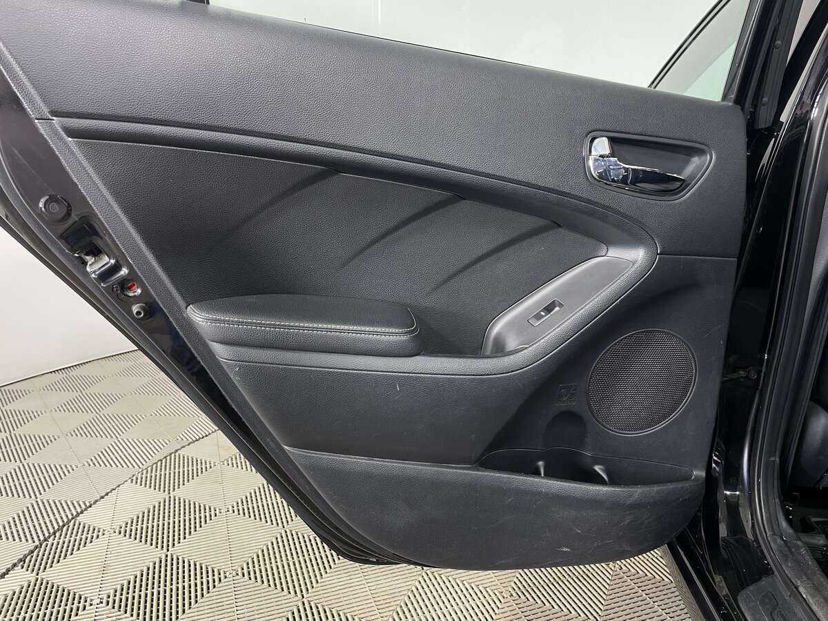 Kia Cerato 2015 года с пробегом. Фото: #19