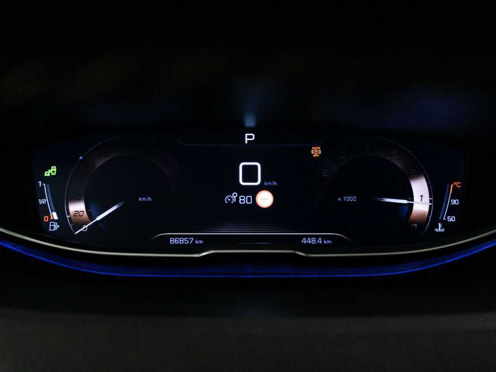 Peugeot 3008 2017 года с пробегом. Фото: #11